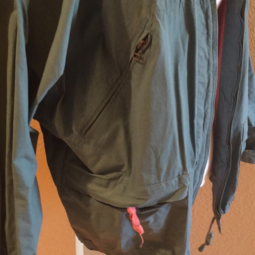 Gap Lightweight Jacket - image 3